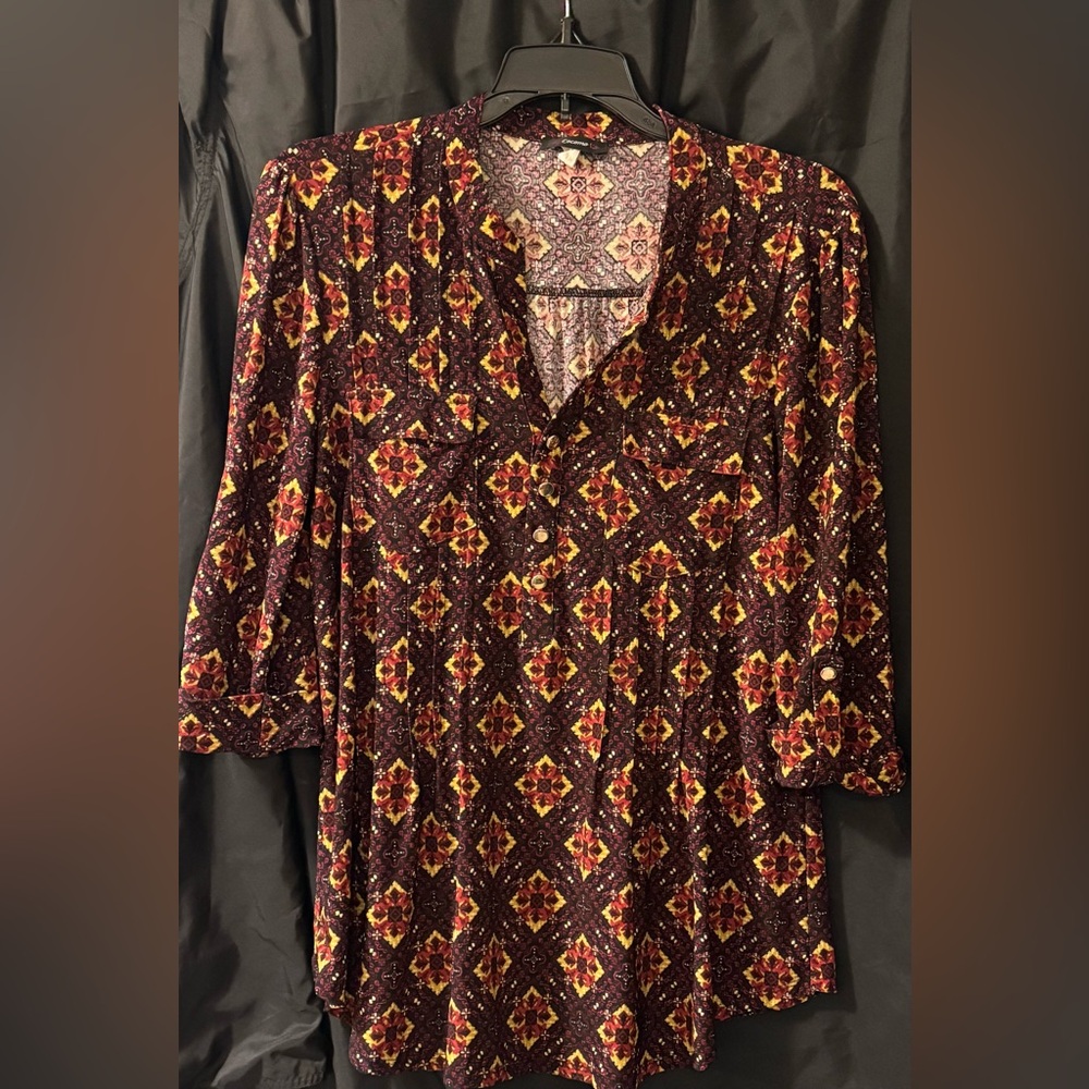 Used autumn colors top made of polyester 28” long